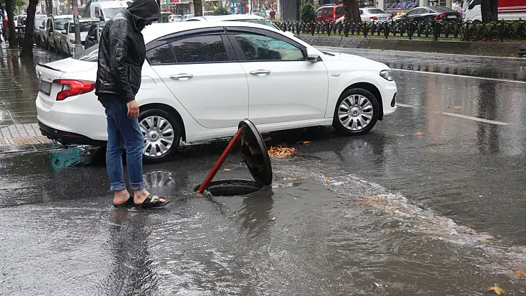 Meteorolojiden kuvvetli yağış uyarısı
