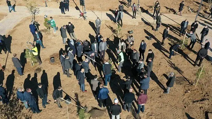Millet Bahçesine ' 24 Kasım Yeşilyurt Öğretmenler Ormanı' Kuruldu