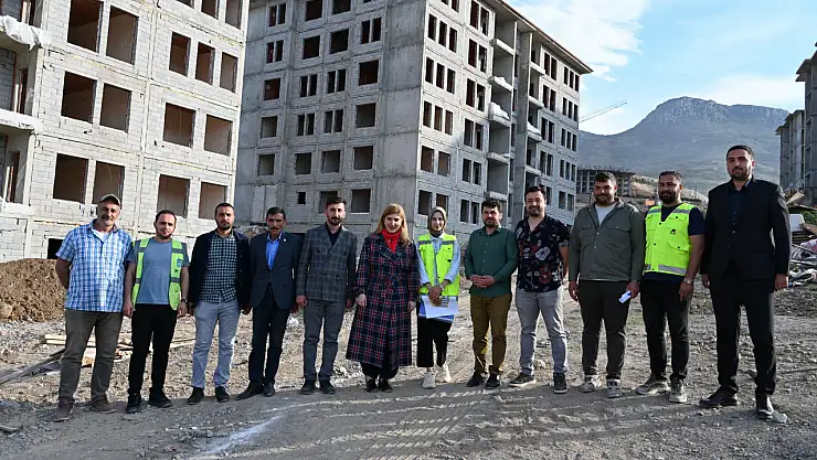 Milletvekili Ölmeztoprak, Ak Oğuz Kışlası'nda Yapımı Süren Toki Konutlarını İnceledi