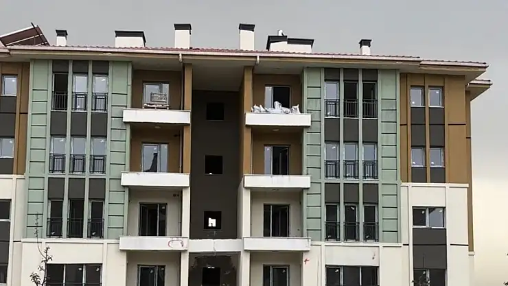 Milletvekili Tüfenkci, Kale ziyaretinin ardından Çamurlu'da incelemelerde bulundu