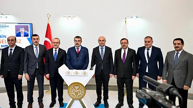 Milli Eğitim Bakanı Yusuf Tekin Malatya'da Temaslarına Başladı