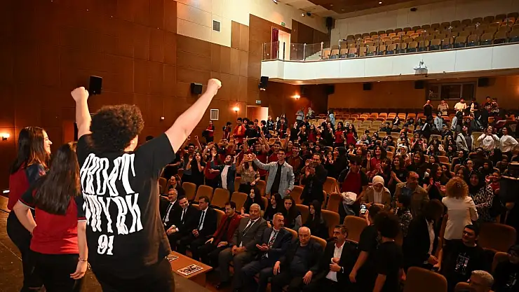 Münazaralar Geleceğe Dönük Bir Medeniyet Projesidir