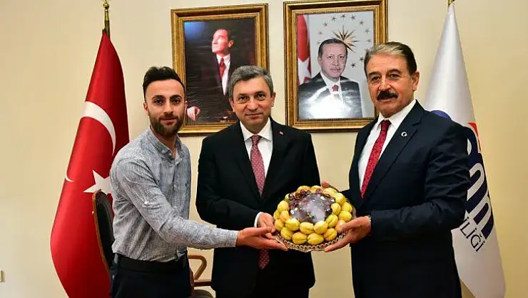 Oda Başkanlarından Vali Şahin'e Ziyaret
