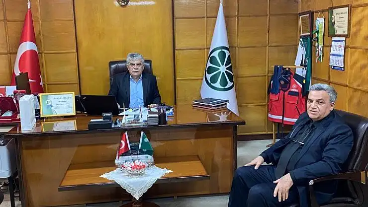 Özyalın, 'Bakkal esnafına yeniden şeker direk verilmeli'