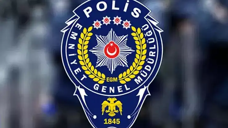 Park Halindeki araçta ölü bulundu