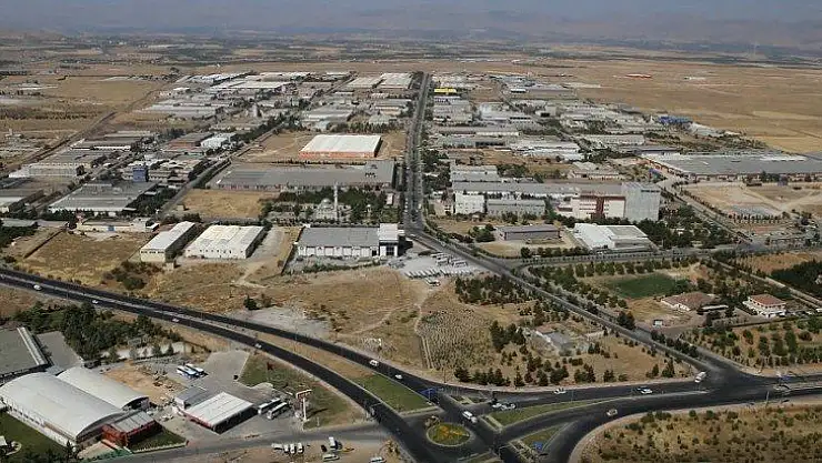 Sadıkoğlu: 'OSB'mizin fiziki imkanlarını yeniliyoruz'