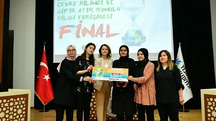 Sadrettin Konevi Kız Anadolu İmam Hatip Lisesi birinciliği elde etti