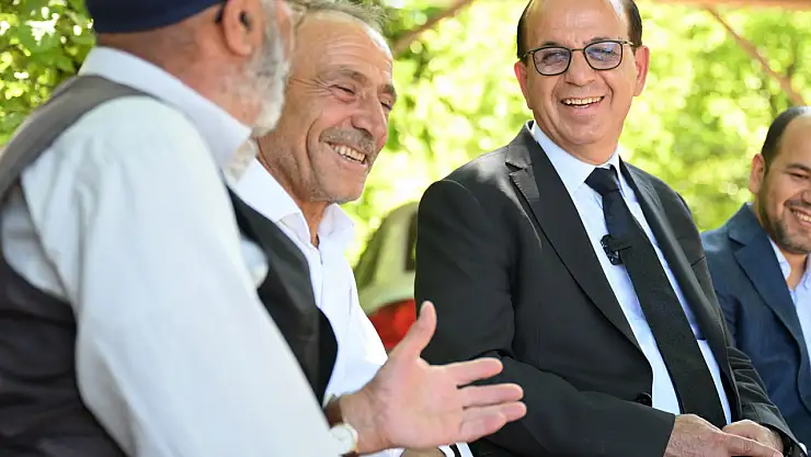 Şahnahan Mahallesi'nde taş duvar çalışmaları