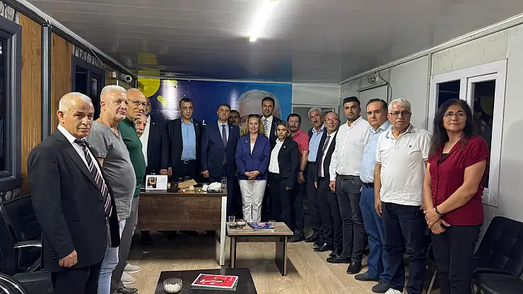 Serdar Yıldız Görevi Devretti, İYİ Parti'de Yeni İl Başkanı Emircan Eren