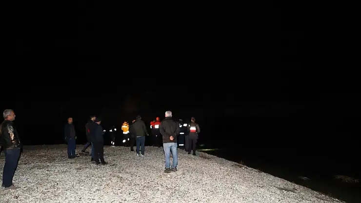 Tekneleri batan balıkçılar AFAD ekipleri tarafından kurtarıldı