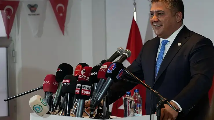 Teoman Mutlu: 'Bu Toprakların Evladı Olarak, Türkiye'yi Ayağa Kaldırmaya Geliyorum!'