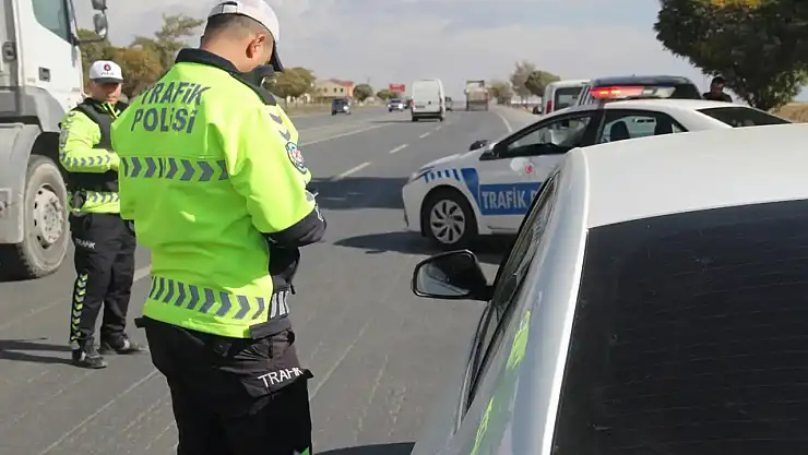 Trafikte Yeni Dönem Ertelendi: Cezalar Bütçe Sonrası Geliyor