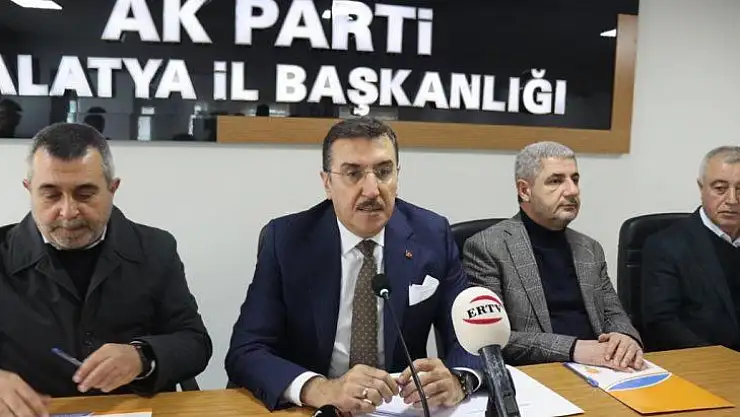 Tüfenkci, Halk Günü programında vatandaşlarını talepleri dinledi