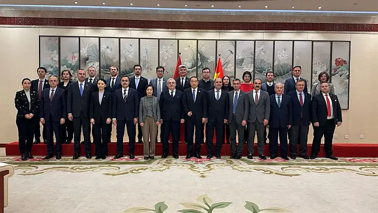 Türk ihracatçıları Çin ile dış ticareti dengelemeye gitti