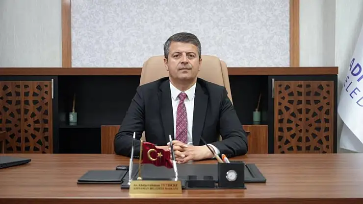 Tutdere'nin ifadesi: 'Deprem şehrinin belediye başkanıyım, halkıma hizmet edebilmem için evde durmamam gerekiyor'