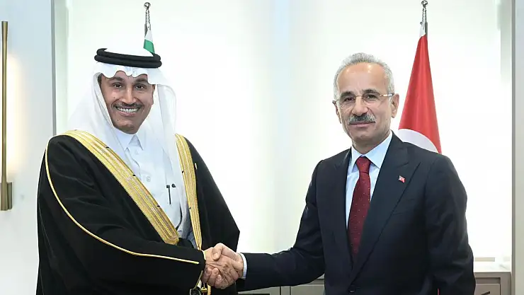Ulaştırma Ve Altyapı Bakanı Abdulkadir Uraloğlu Ve Suudi Arabistan Ulaştırma Ve Lojistik Hizmetler Bakanı Aljasser Görüşmesi…