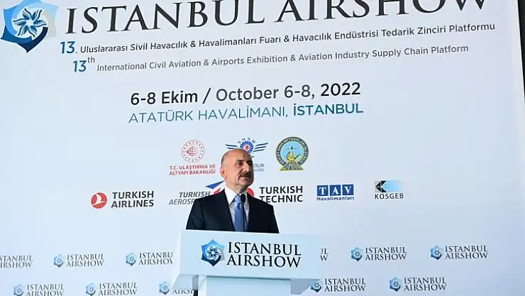 Ulaştırma ve Altyapı Bakanı Adil Karaismailoğlu İstanbul'da düzenlenen Airshow Fuarı'nın açılışına katıldı