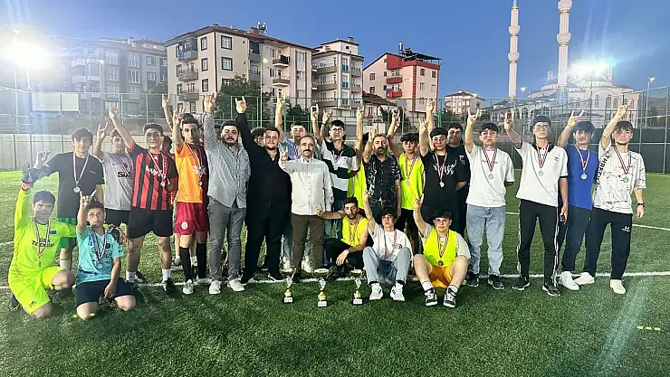 Ülkü Ocaklarından Ahde Vefa Turnuvası