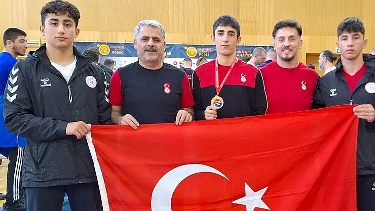 Uluslar arası Greko-Romen güreş turnuvasında Akgün Şampiyon Oldu