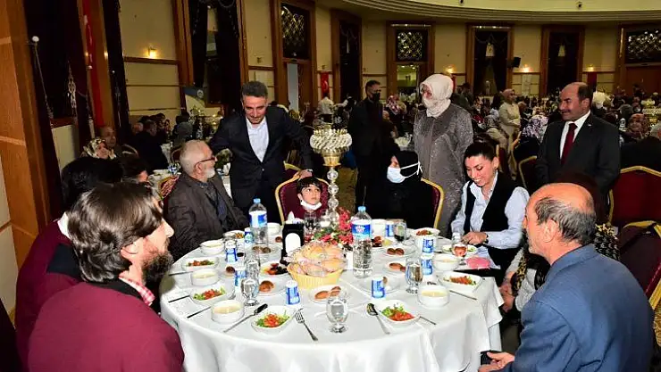 Vali Baruş Şehit ve Gazi Aileleri ile İftar Yemeğinde Bir Araya Geldi