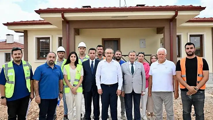Vali Seddar Yavuz, Depremden Etkilenen İlçelerdeki Denetleme ve İncelemelerine Aralıksız Devam Ediyor