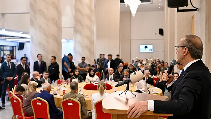 Vali Seddar Yavuz, İl Emniyet Müdürlüğü Tarafından Düzenlenen İftar Programına Katıldı