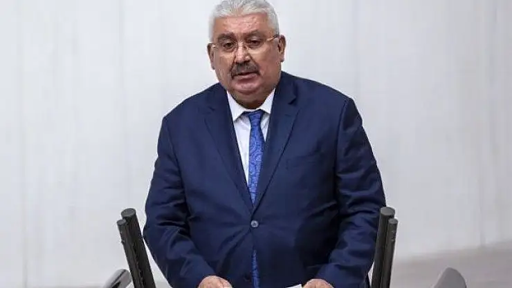 Yeni bir Anayasa oluşturma meselesinin MHP açısından birkaç boyutu bulunmaktadır.