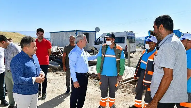 Yeşilyurt Belediyesi, Melekbaba Mahallesini Konforlu Yollarla Buluşturuyor