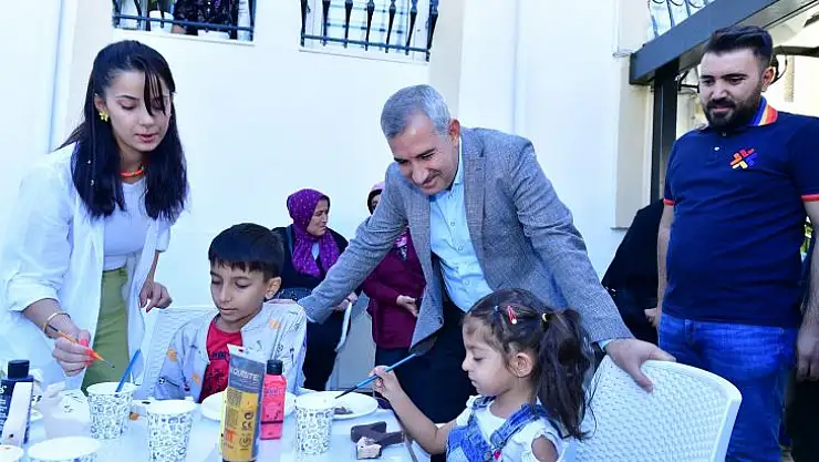 Yeşilyurt Belediyesi Yetim Koordinasyon Merkezinin Minik Misafirleri İçin Ahşap Boyama Etkinliği Düzenlendi