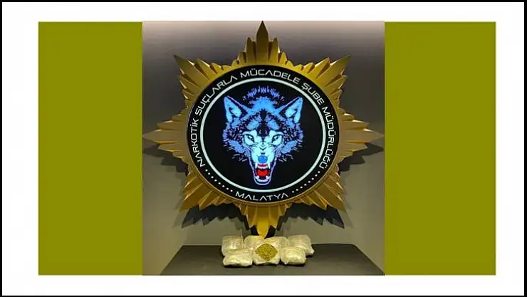 Yolcuya ait valiz içerisinde 3 kilo 600 gr skunk maddesi ele geçirildi