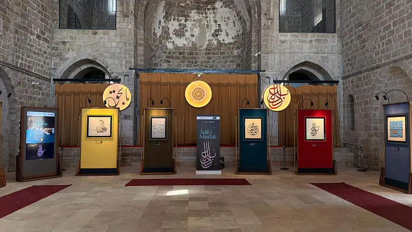 Âdil-i Mutlak Hat Eserleri Sergisi Malatya'da Sanatseverlerle Buluştu