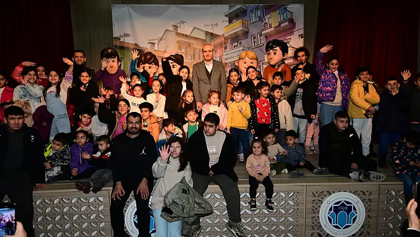 Battalgazi Belediyesi'nden çocuklara karne hediyesi