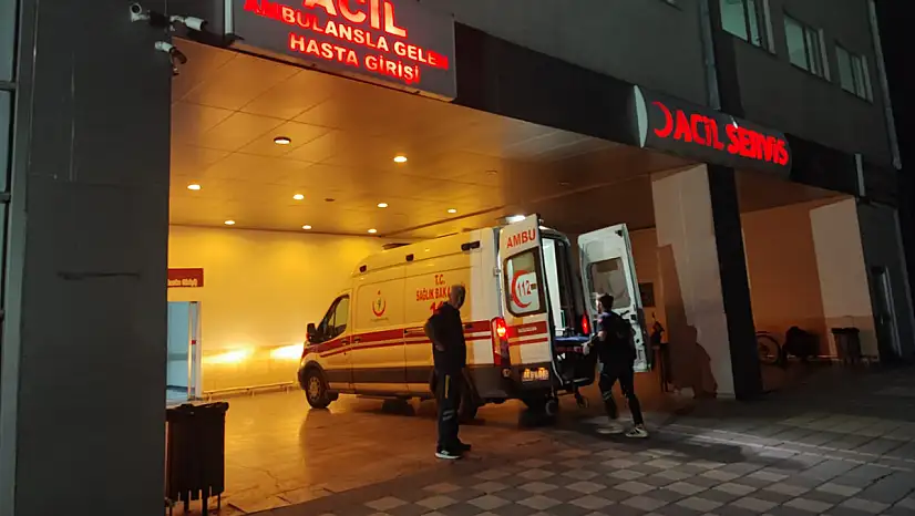Battalgazi'de Otobüs ile Otomobil Çarpıştı: 2 Yaralı