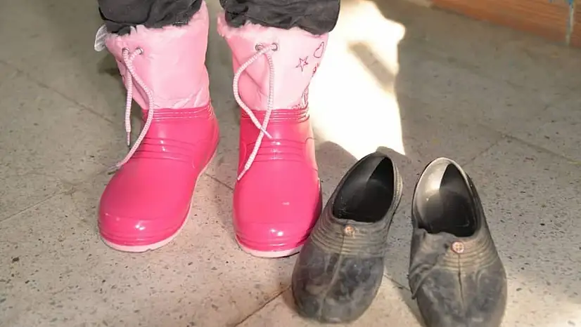 Binlerce Çocuk İçin Bot, Mont ve Kırtasiye Seferberliği