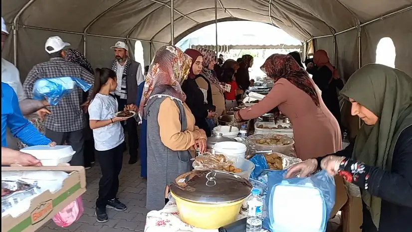 Dilek Mahallesi Gazze İçin Tek Yürek Oldu: Kermeste Gönüller Buluştu