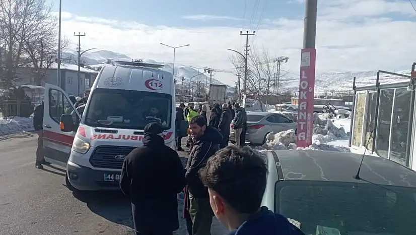 Doğanşehir'de Beton Mikseri Küçük Çocuğa Çarptı: 1 Yaralı