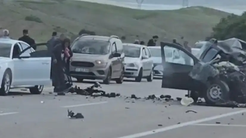 Elazığ'da feci kaza: 1 ölü, 2 yaralı