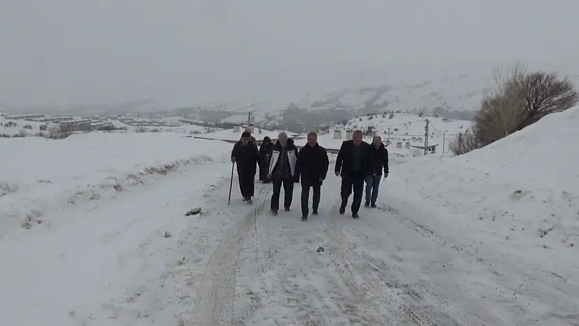 Fındık Mahallesi'nde 15 Deprem Konutu Yapılamadı: Hak Sahipleri Üç Yıldır Barakada