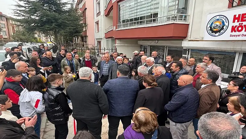 Hekimhan'da Altın Arama İsyanı: 'Kayısımızın Sarısı Altından Daha Kıymetli'