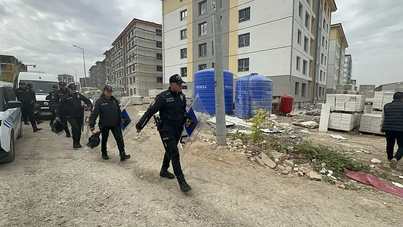 Malatya'da İnşaat Şantiyesinde Bıçaklı Kavga: 2 Yaralı