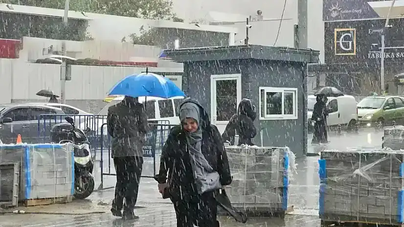Meteoroloji'den kuvvetli yağış ve fırtına uyarısı