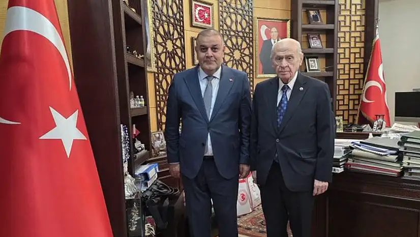 Milliyetçi Hareket Partisi (MHP) Malatya İl Başkanı Gökhan Gök,  MHP Genel Başkanı Devlet Bahçeli'yi ziyaret etti