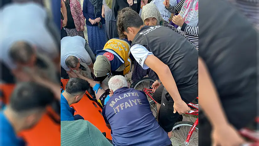 Otomobil çocukların arasına daldı: 3 yaralı