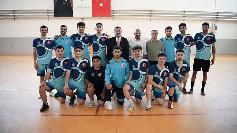 Üniversiteler Arası Futsal Müsabakaları Başlıyor ..