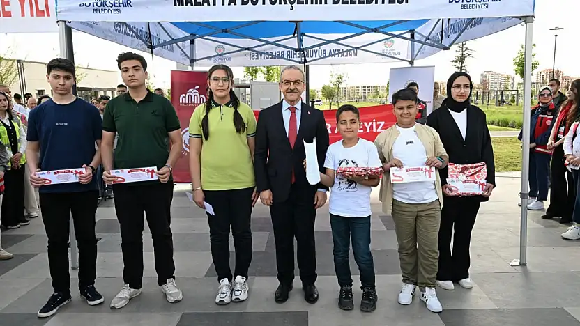 15 Mayıs Aile Günü Kortej Yürüyüşü ve Festival Düzenlendi
