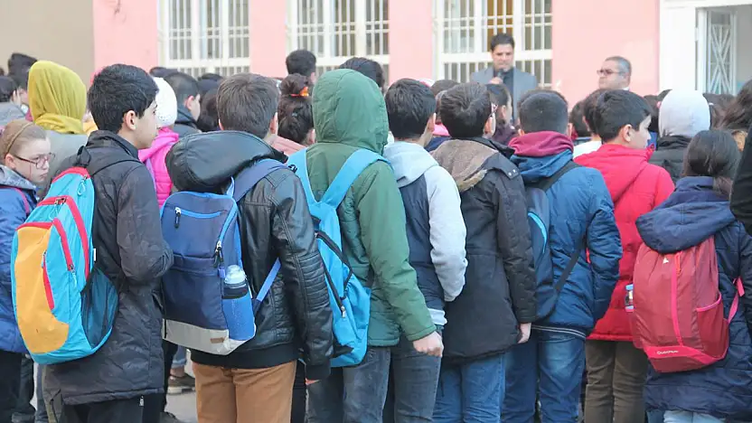 18 Milyon Öğrenci Ders Başı Yaptı: İkinci Dönem ve Sınav Maratonu Başladı