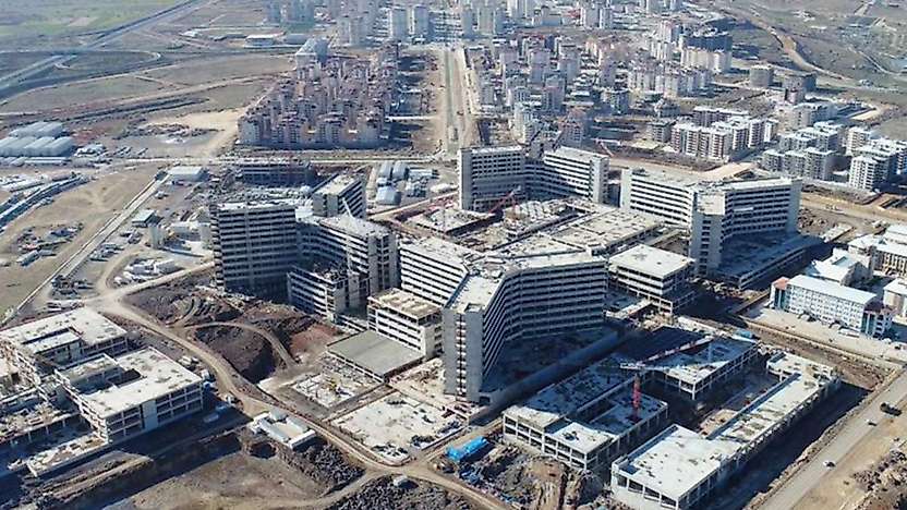 2027'de zorunlu haller dışında yeni kamu yatırım projesi alınmayacak