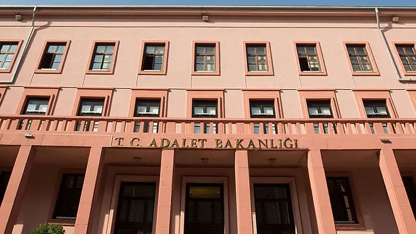 Adalet Bakanlığı'na 20 bin personel alımı yapılacak