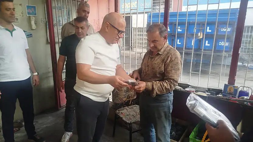 Anahtar Parti Battalgazi İlçe Başkanı, Esnafın Sesine Kulak Verdi