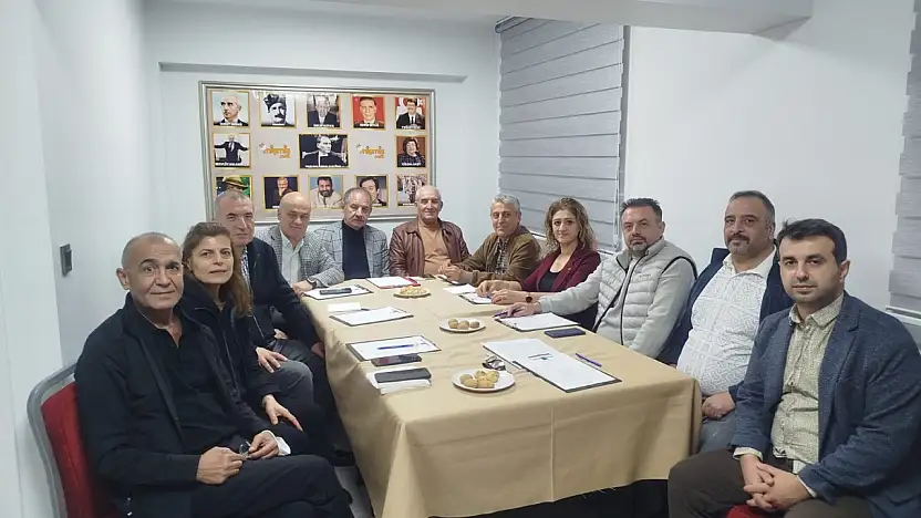 Ankara 'Malatya Yeşilyurtlular Yardımlaşma Dayanışma ve Kültür Derneği'  Başkanlığında görev değişimi